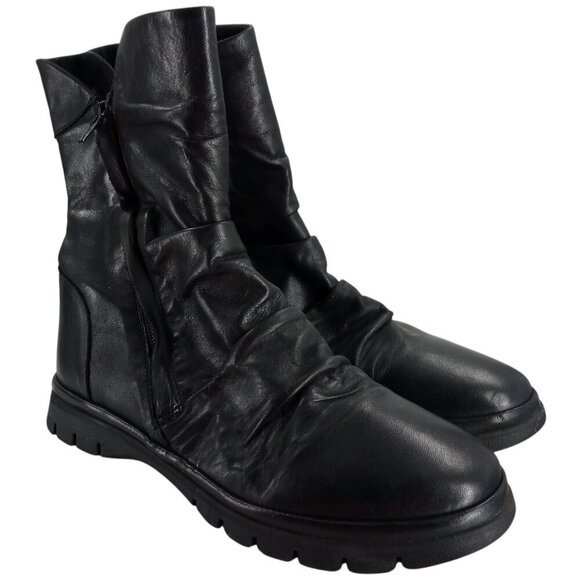 Miz Mooz Danny Black Leather Ruched Ankle Boots Size 38 US 7.5-8 Zipper Motto
